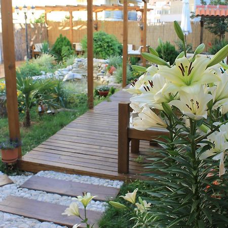 hotel Yanis Lozenets Exterior foto