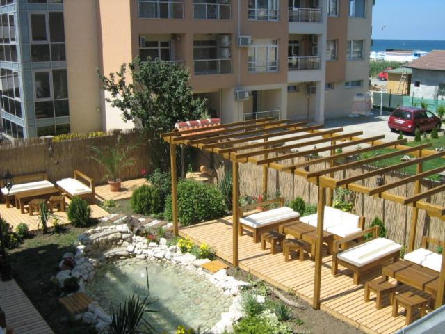 hotel Yanis Lozenets Exterior foto
